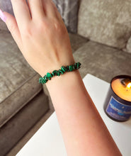 Load image into Gallery viewer, Malachite Crystal Chip Bracelet

