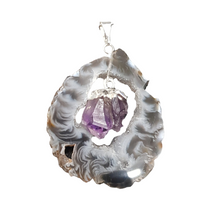 Load image into Gallery viewer, Geode and Amethyst Slice Necklace
