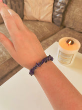 Load image into Gallery viewer, Lapis Lazuli Crystal Chip Bracelet
