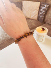 Load image into Gallery viewer, Tigers Eye Crystal Chip Bracelet
