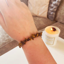 Load image into Gallery viewer, Tigers Eye Crystal Chip Bracelet
